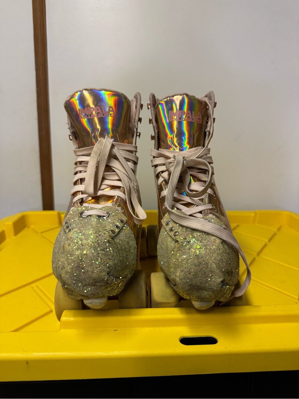 Impala Holographic Rose Gold Glitter Quad Roller Skates Women’s 11 EU 42
